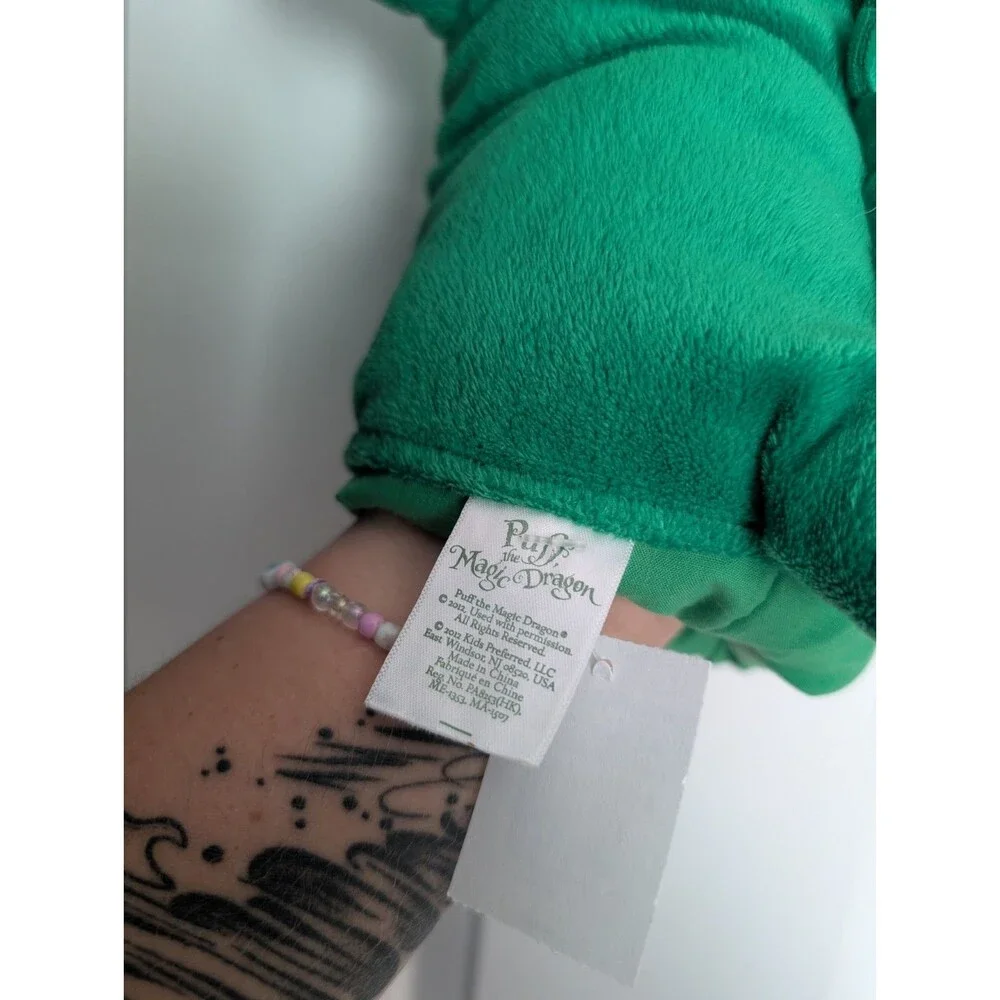 Puff The Magic Dragon Hand Puppet D113 9.5
